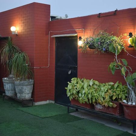 Bunkmates Hostel New Delhi Exterior photo